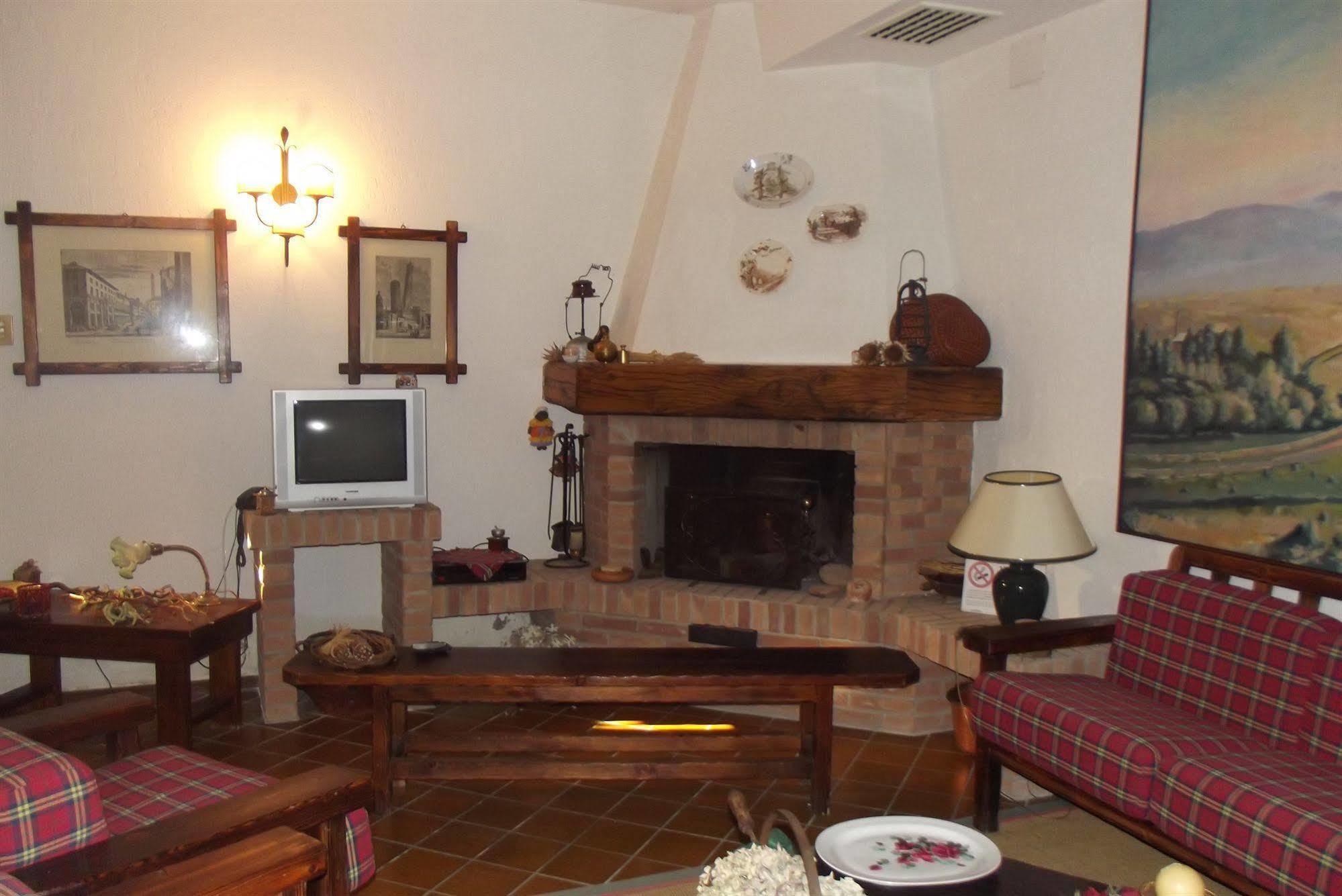 Tole Albergo Sapori מראה חיצוני תמונה